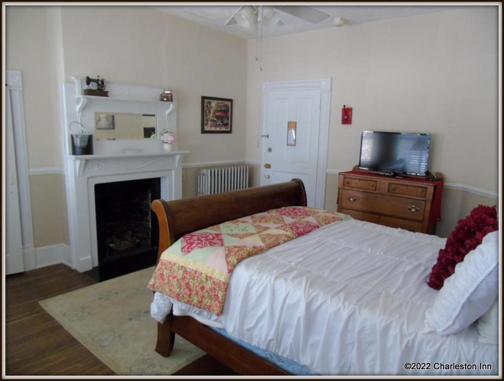 The Charleston Inn Hendersonville Nc 외부 사진