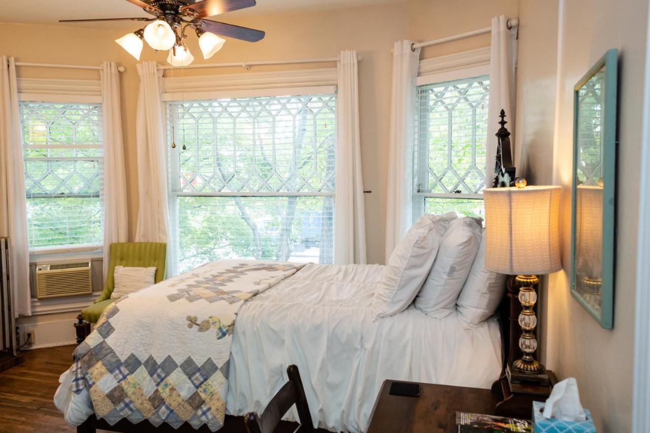 The Charleston Inn Hendersonville Nc 외부 사진